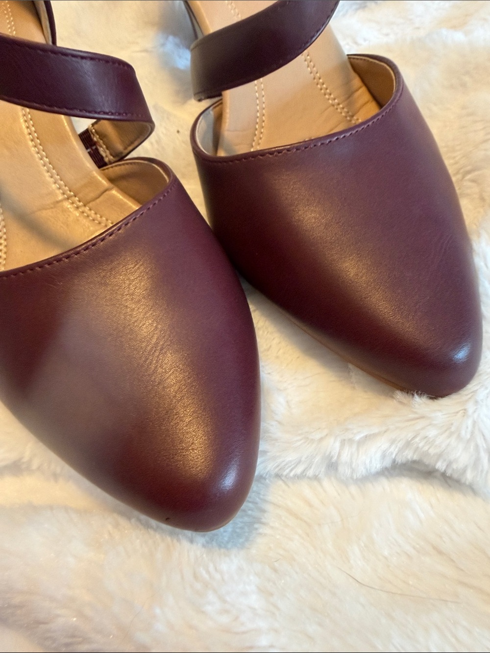 Journee Collection burgundy Pointed Toe Ankle Strap Pumps 10 wide - Picture 8 of 9